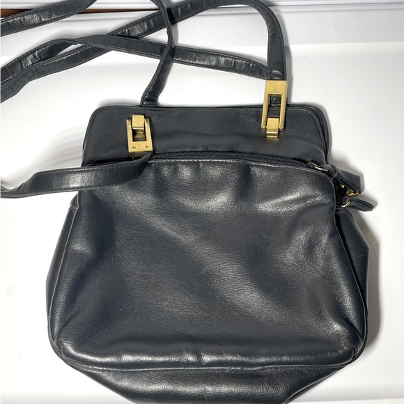 VINTAGE 80s 90s Tempo Design Black Leather Bag Gold Hinge Hardware - Picture 2 of 15